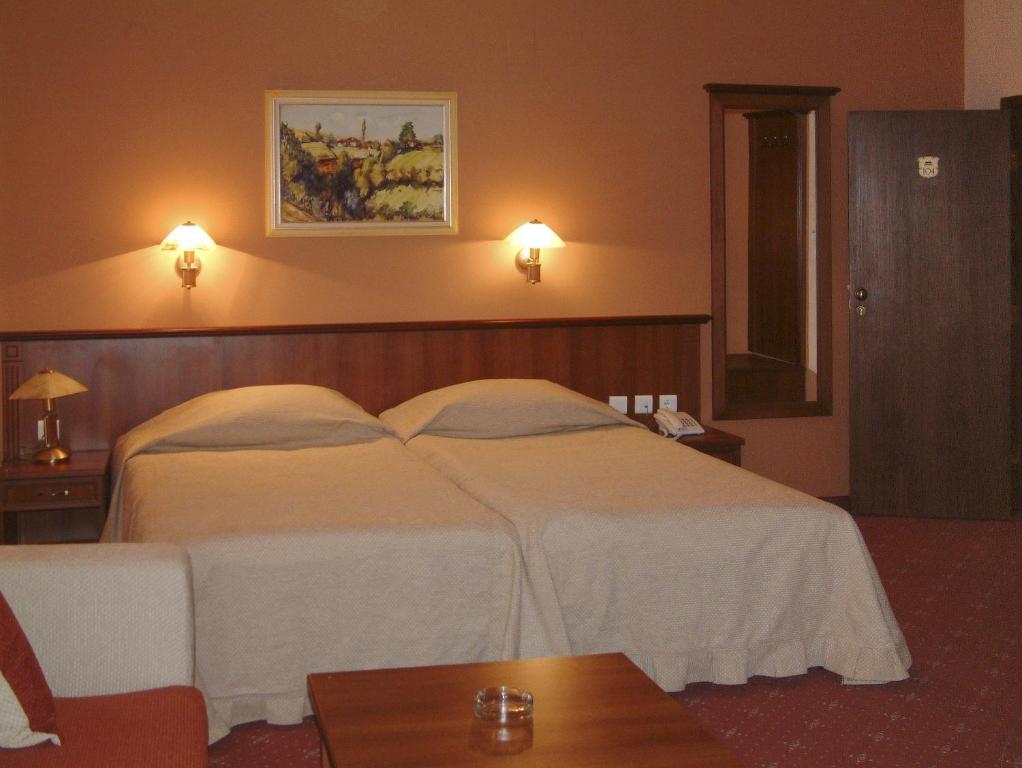 Seven Hills Hotel Plovdiv Szoba fotó